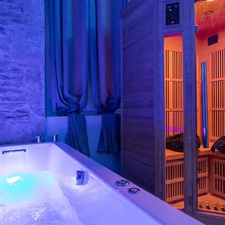 Lx202 Love Room & Spa Privatif - Jacuzzi & Sauna אורחן