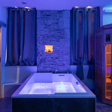 Lx202 Love Room & Spa Privatif - Jacuzzi & Sauna אורחן דיז'ון